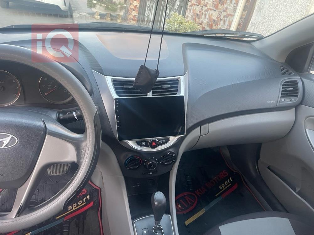 هیوندای ئەکسنت